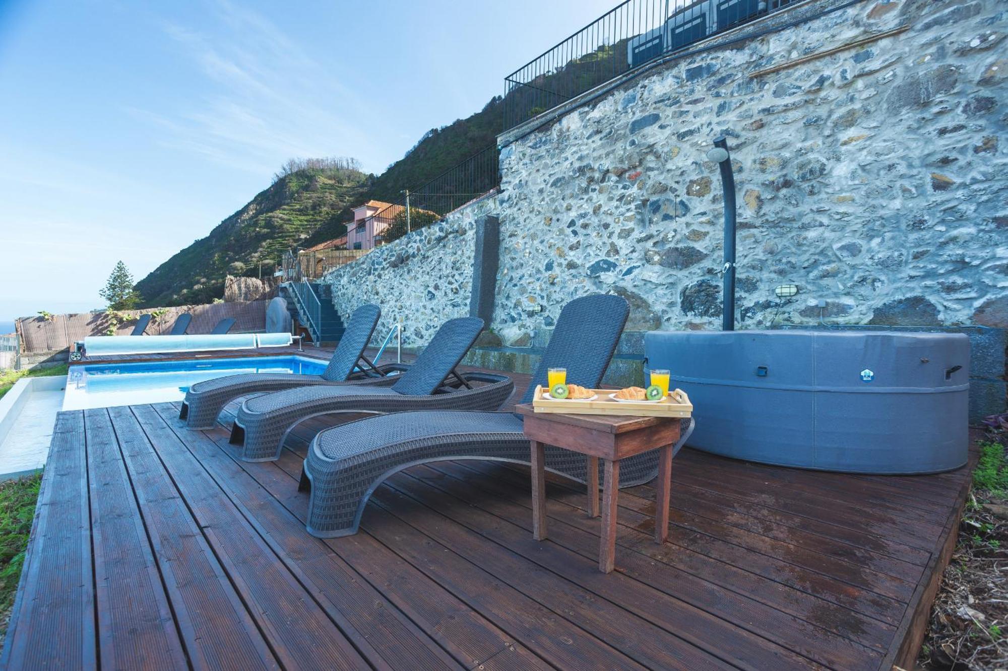 Casa Das Escaleiras By Atlantic Holiday Porto Moniz Eksteriør bilde